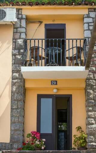 Дома для отпуска Holiday Home Sankovic Свети-Стефан Дом для отпуска-9